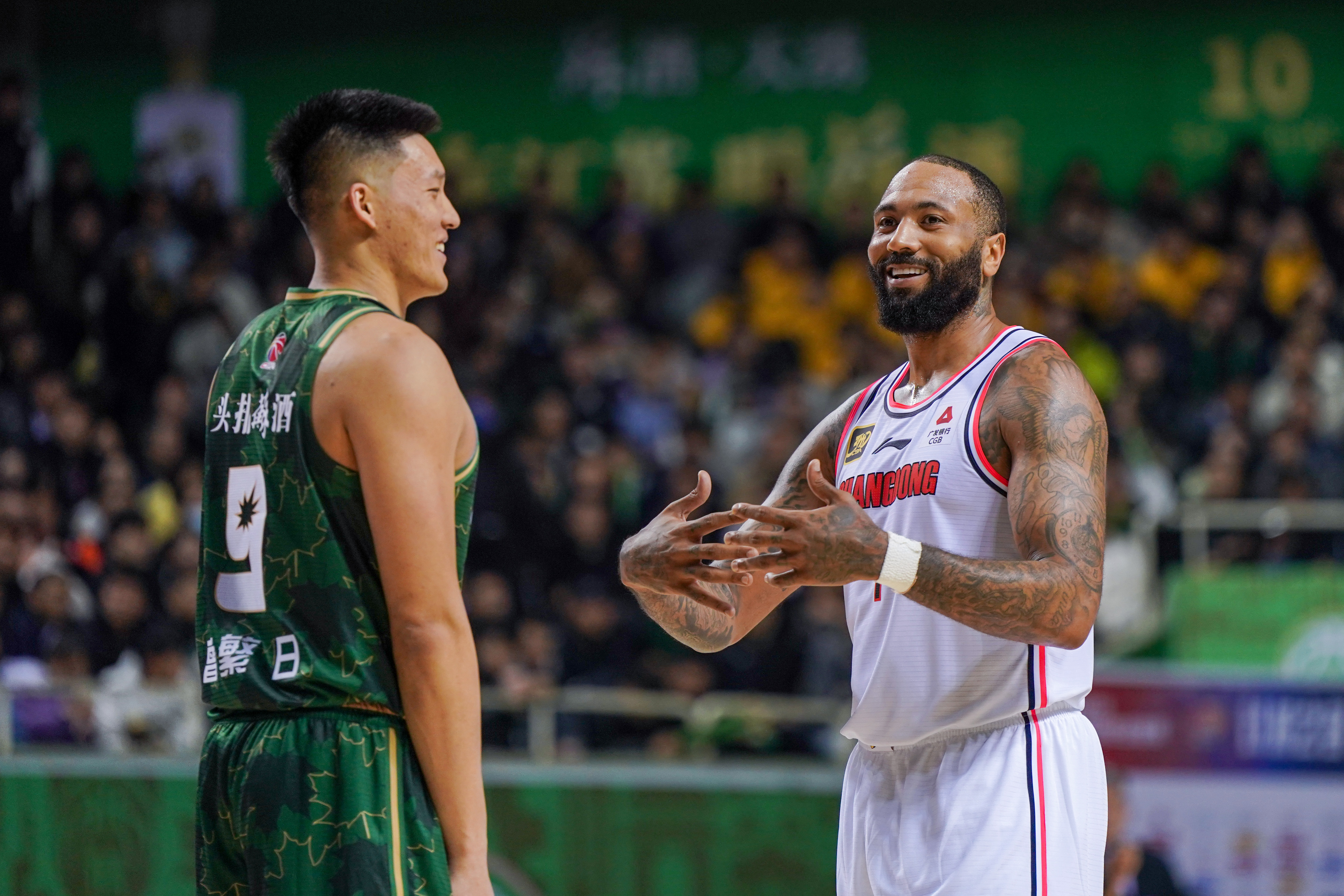 九游（中国）-包含今晨突围战来临，深圳男篮围绕意大利杯状态回暖，媒体盛赞，年轻球员得到机会的词条