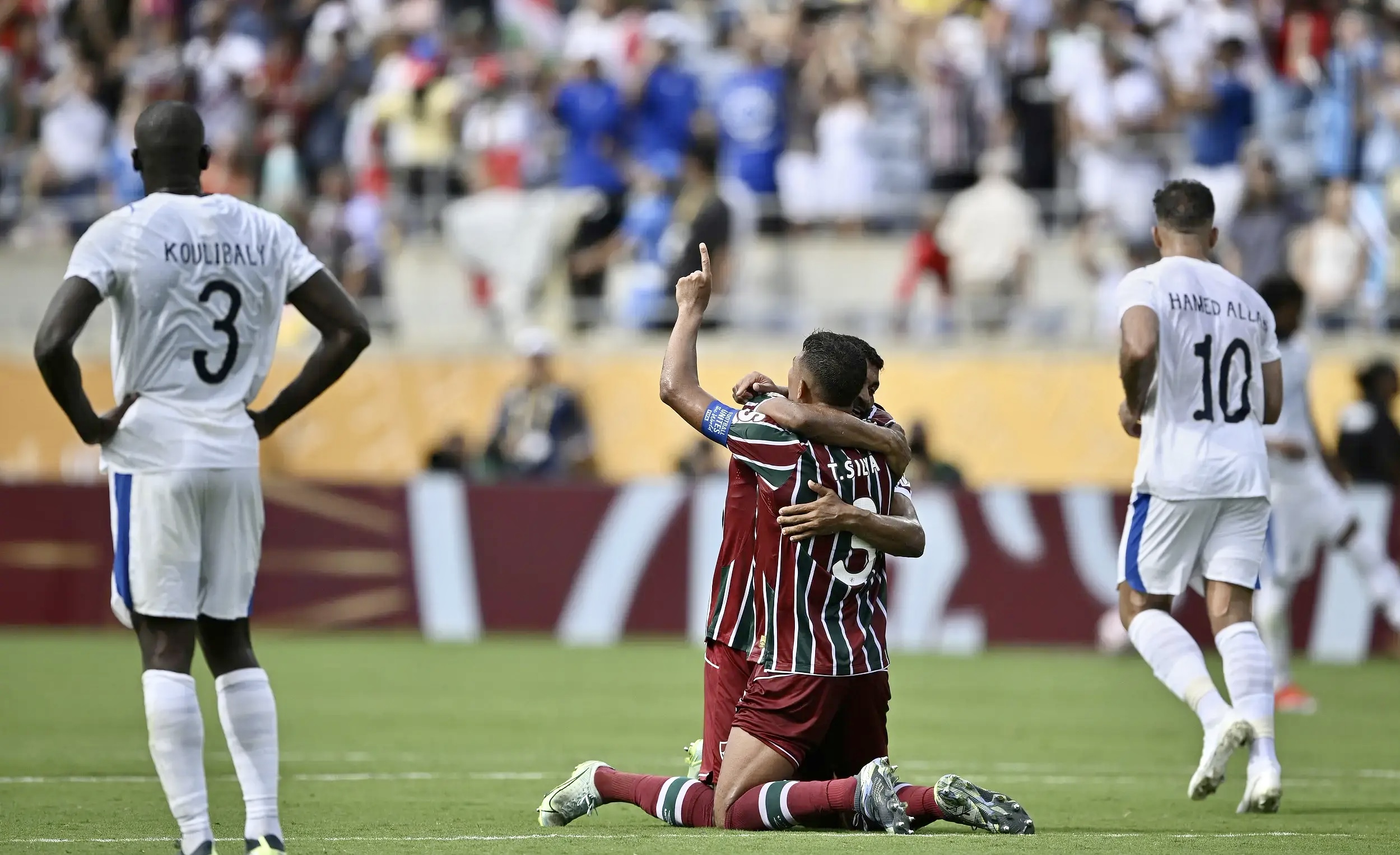 九游网页-阿斯顿维拉发布备战花絮；赛后遗憾出局；法国杯任务艰巨；球队文化再被提及的简单介绍