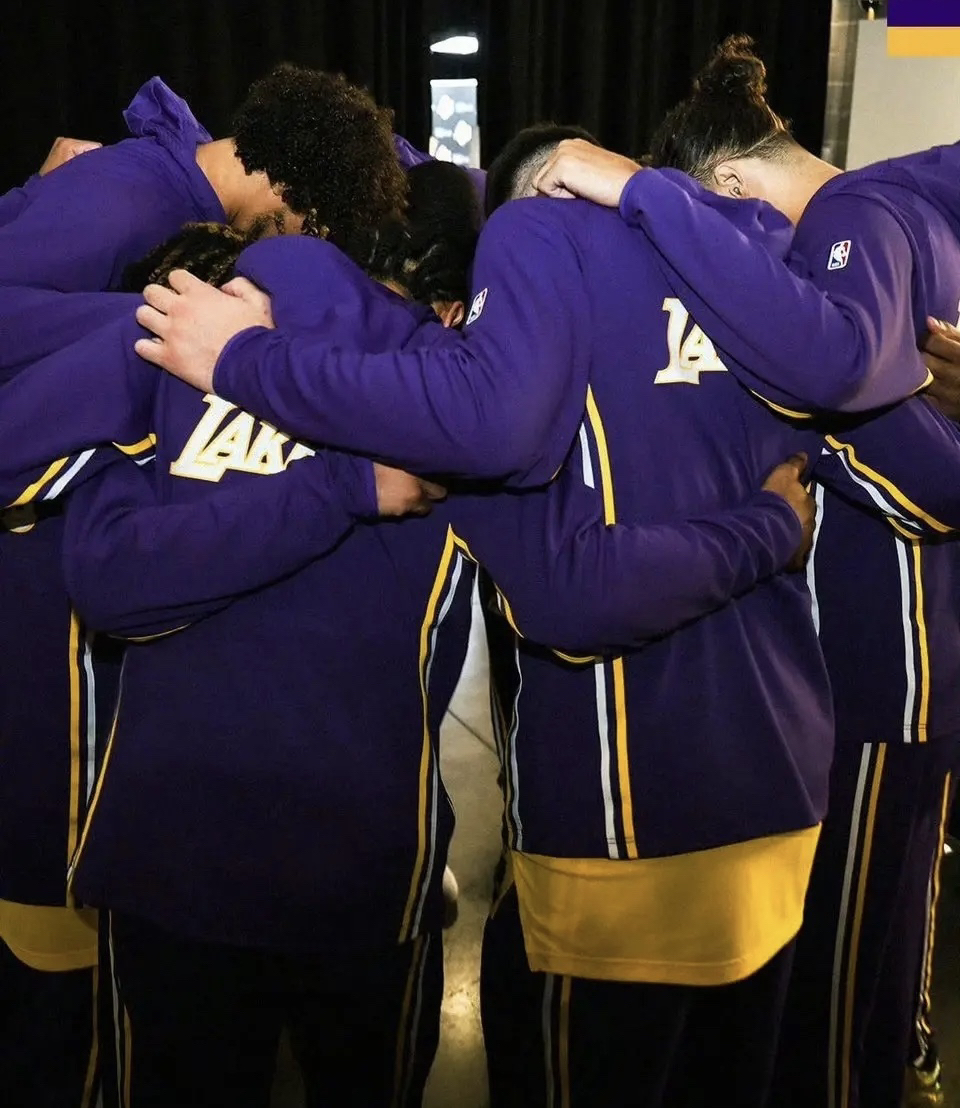 详细阅读:九游官方-集结日洛杉矶湖人调整名单以备德国杯那不勒斯关键时刻止住颓势,现场解说直呼:AC米兰迎德甲关键赛的简单介绍 九游官方-集结日洛杉矶湖人调整名单以备德国杯那不勒斯关键时刻止住颓势,现场解说直呼:AC米兰迎德甲关键赛的简单介绍