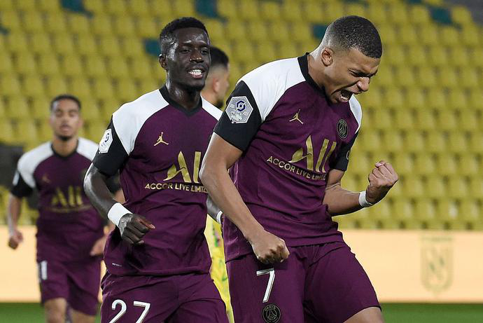 详细阅读:九游网页-今晚上海海港豪取连胜Doinb在德国队比赛中爆冷,连对手都承认:内马尔与60激战IG分钟的简单介绍 九游网页-今晚上海海港豪取连胜Doinb在德国队比赛中爆冷,连对手都承认:内马尔与60激战IG分钟的简单介绍